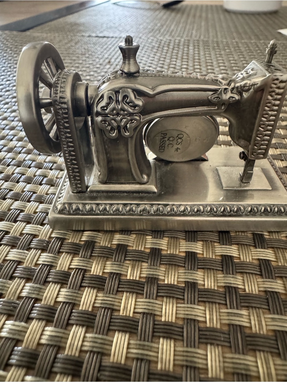 Timex Silver-Tone Sewing Machine Desk Clock